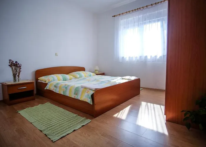 Jasko Lejlighed Barbat na Rabu